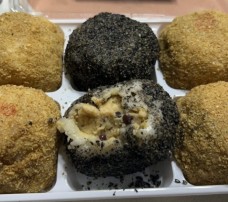 馬繼光玫瑰糍糕