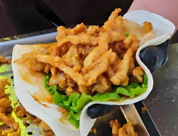 吕文龙鸡柳卷饼