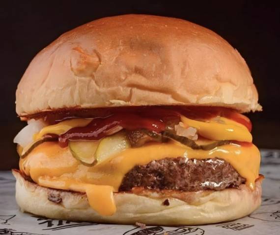 纯手工牛肉汉堡