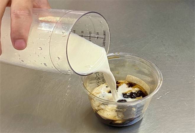 在桂里水牛乳茶饮