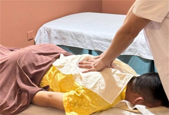 推拿正骨连锁店