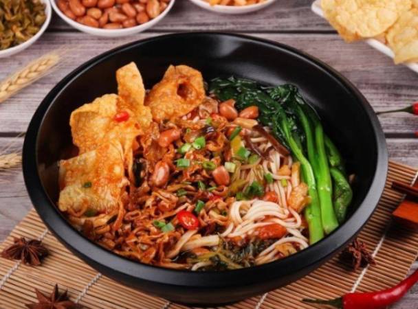 覃肥叔桂林米粉螺蛳粉