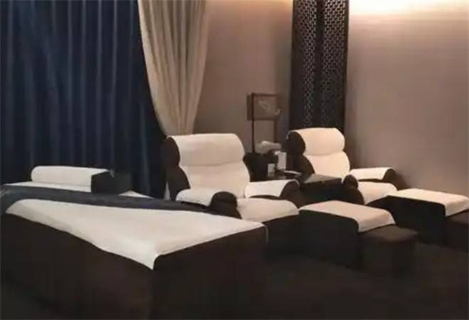 小型推拿按摩店