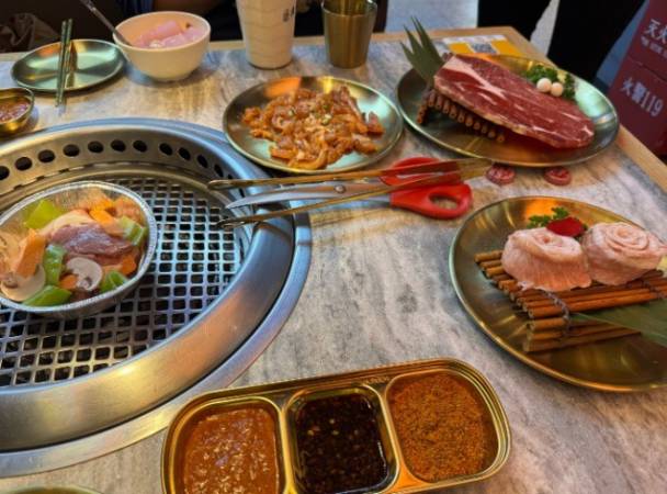 盘牛匠自助烤肉