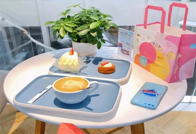 甜美香积蛋糕店