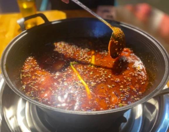 郑签万富得牛油串串