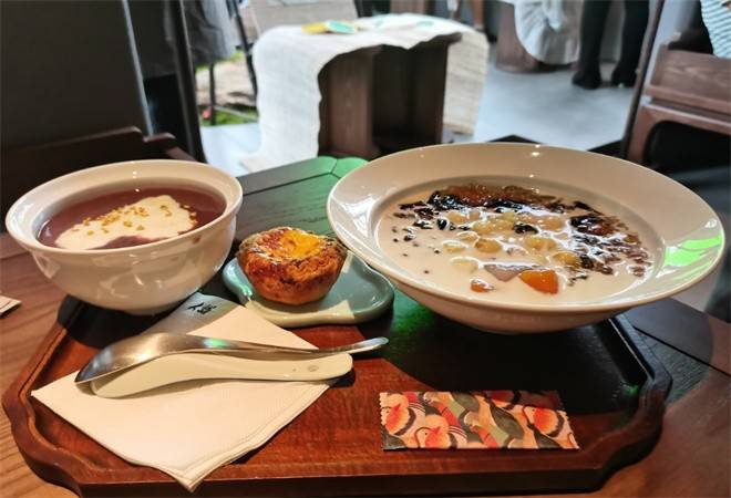 入续鸳鸯糖水铺