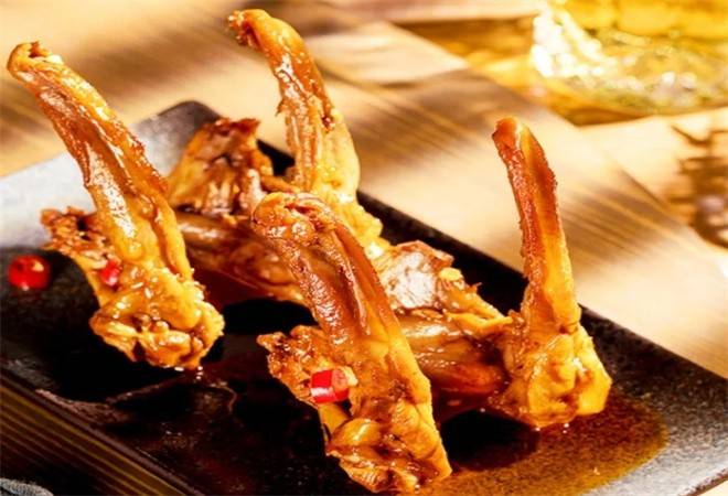 特卤力椒麻鸭锁骨