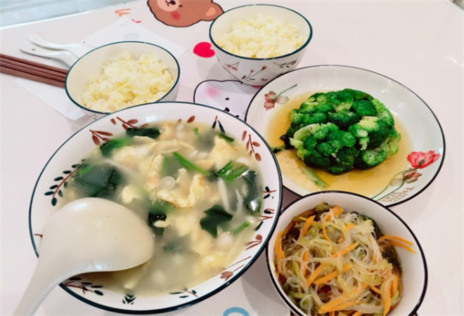媽媽來了月子餐加盟
