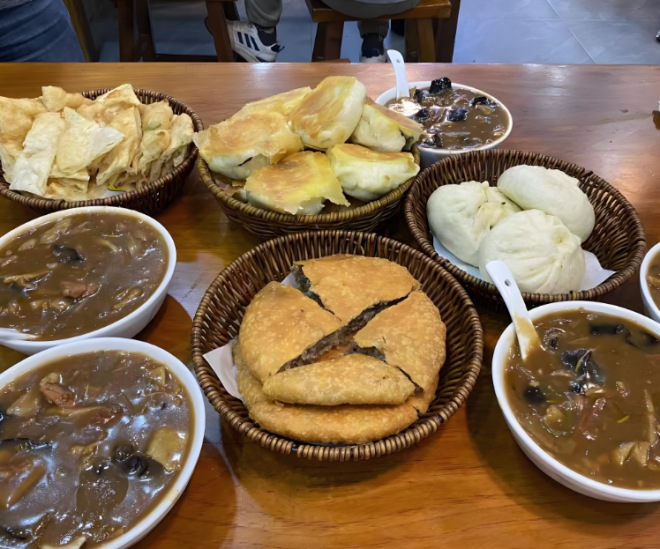 劉一奇胡辣湯