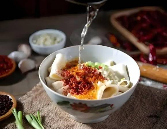 老陈婆西安油泼面