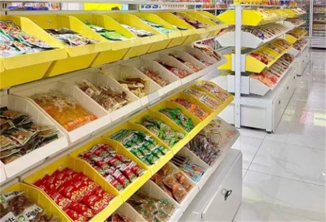 恰同学零食铺子