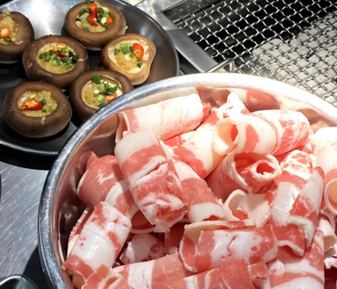 烤樂(lè)門爆汁烤肥牛加盟 烤樂(lè)門爆汁烤肥牛加盟