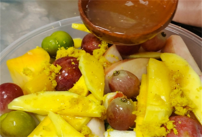 亞鴻甘草水果加盟