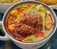 滚烫婆婆砂锅麻酱面