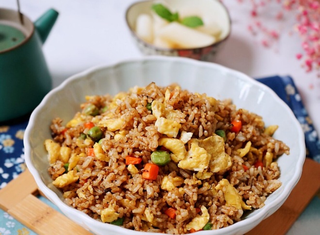 饭阿伯炒饭加盟
