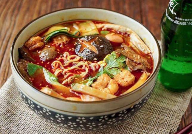 张氏姊妹麻辣烫