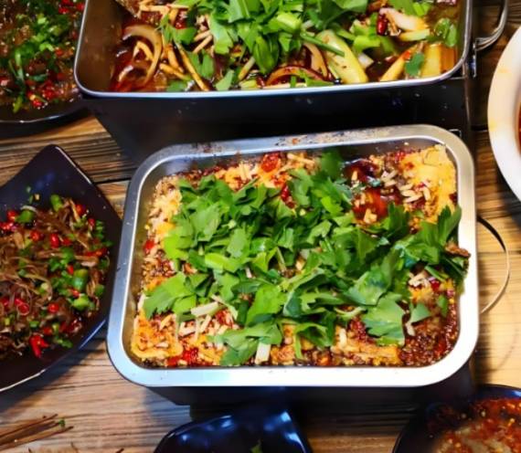 范二妹独特烧烤夜宵城