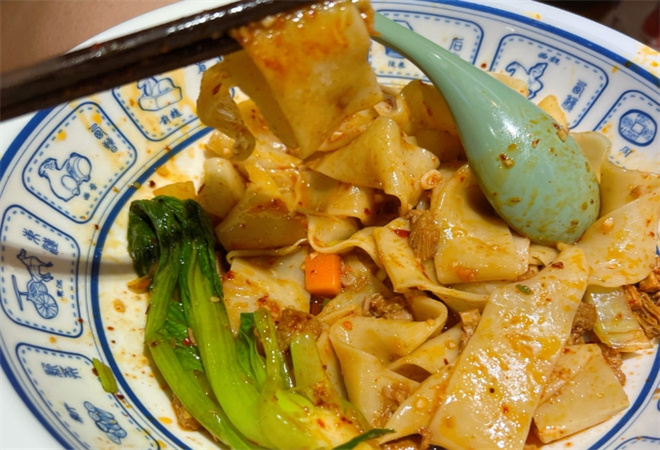 陜七街手工扯面肉夾饃