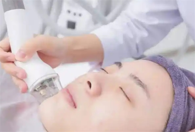 美黛拉美容加盟