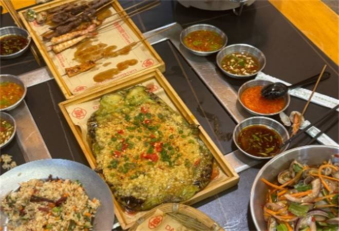 德四家云南傣味烧烤