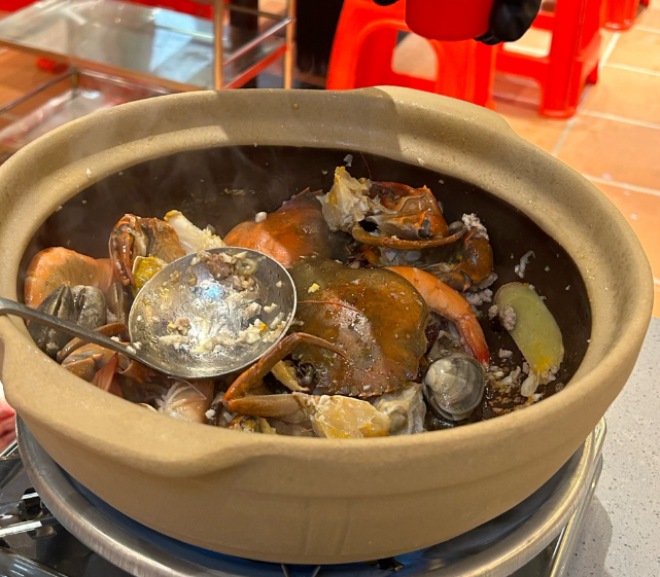 三脚虎现炒痛风锅加盟
