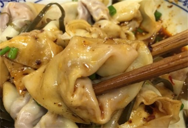 正點(diǎn)牛肉抄手