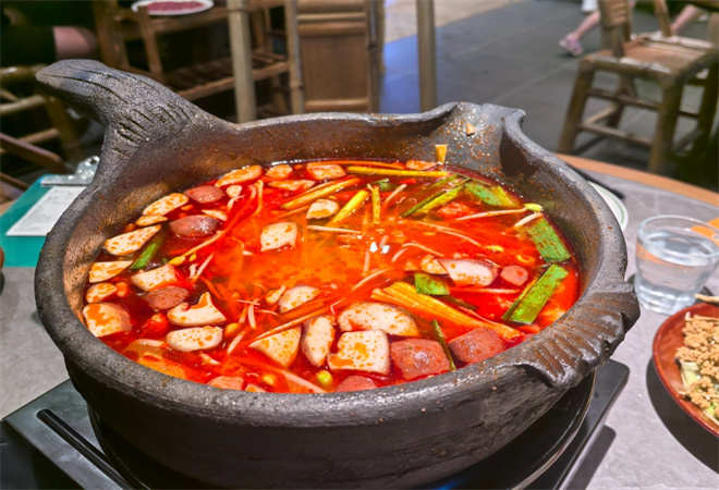 九門壩貴州酸湯牛肉火鍋