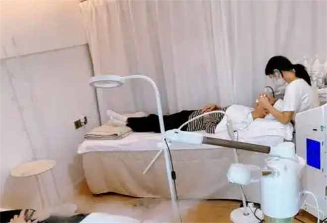 科研美容院