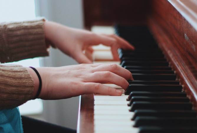 柏乐琴行艺术培训中心