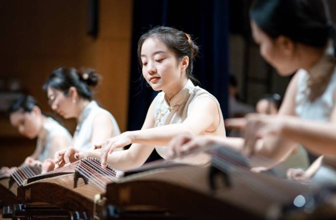 古筝培训班机构