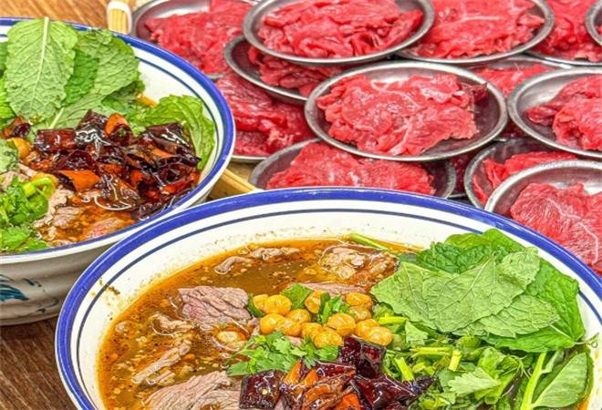 排队王生烫牛肉米线