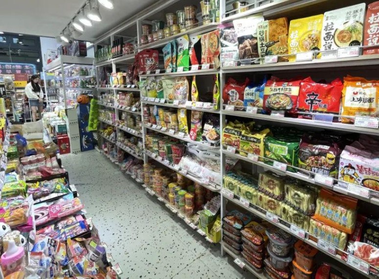 一本零食店加盟