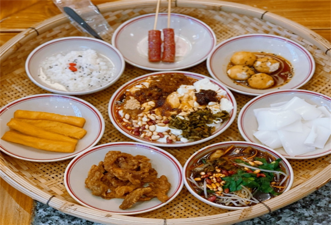 云南特色滇味小吃