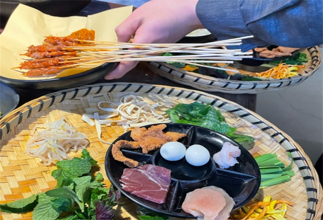 云南特色滇味小吃