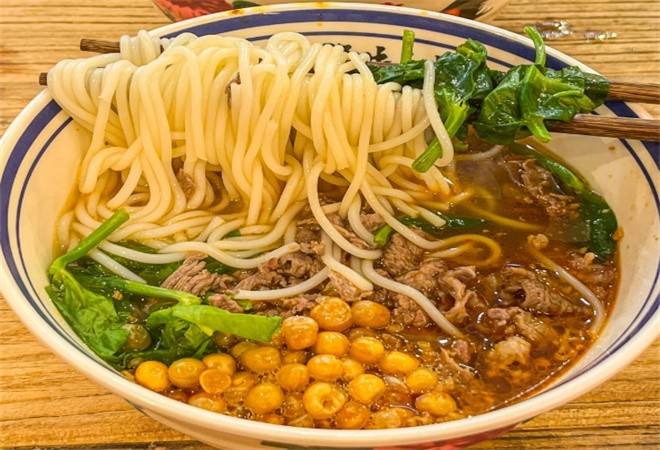 木子柒生烫牛肉米线