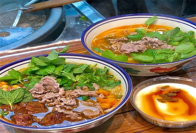 木子柒生烫牛肉米线