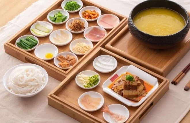 云南一品过桥米线