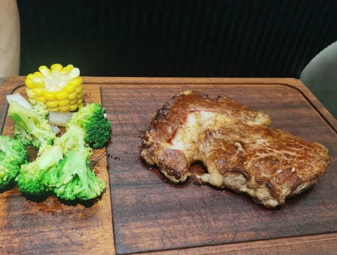 悠本牛排原切和牛 悠本牛排原切和牛