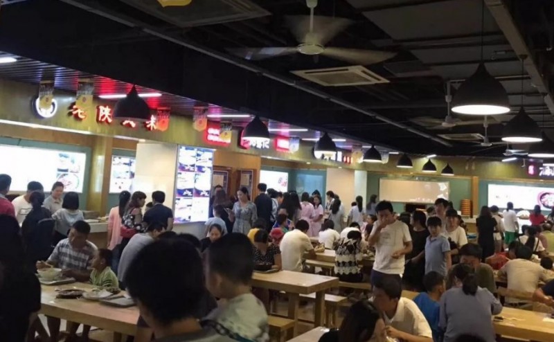 肥仔美食广场加盟