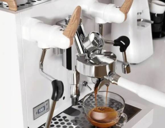 无人咖啡售卖机