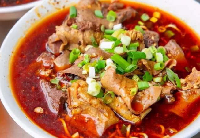 春记襄阳牛杂面