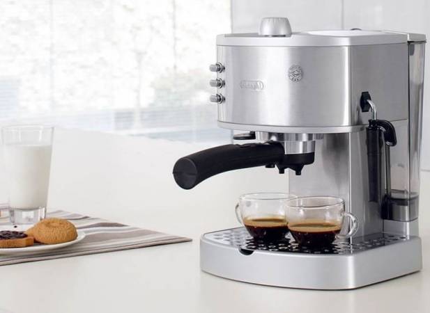 投币自助咖啡机