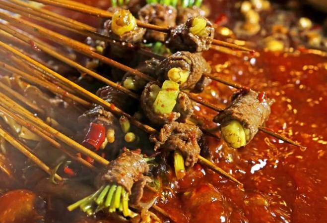 常串门两毛串串