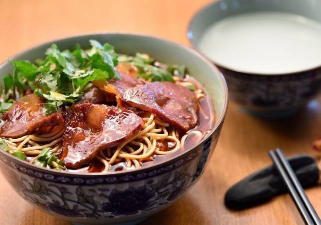 春记襄阳牛杂面