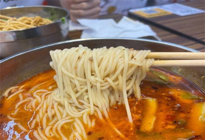 大钵刘重庆面馆