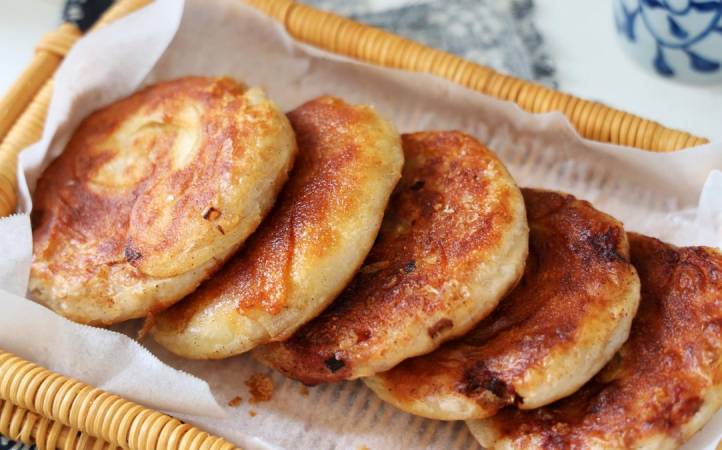 陈里里土家鲜肉饼