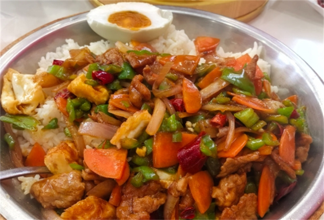 鄉村發現木桶飯加盟