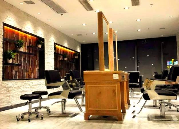 顶姿郎美容美发