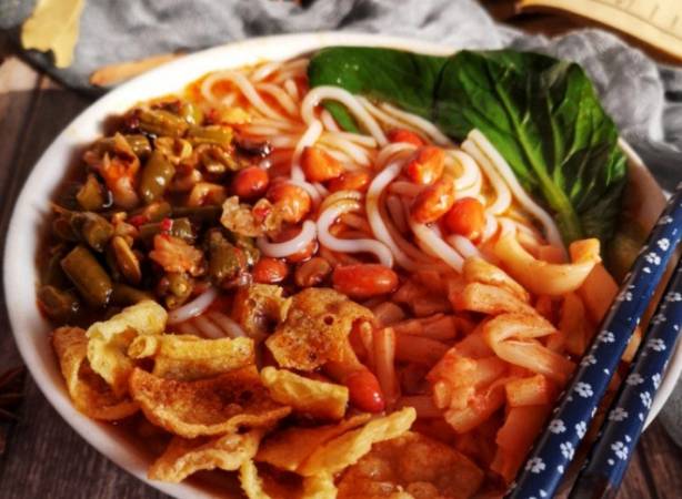 嗦螺记柳州螺蛳粉